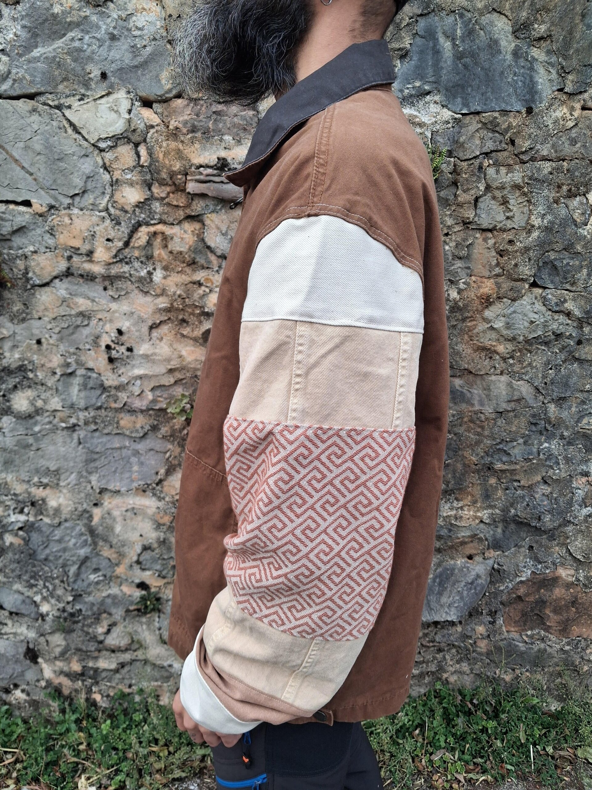 Cazadora EARTHART talla M - 3